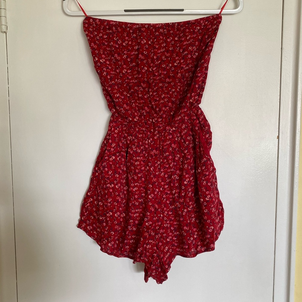 NWT Hollister floral strapless romper